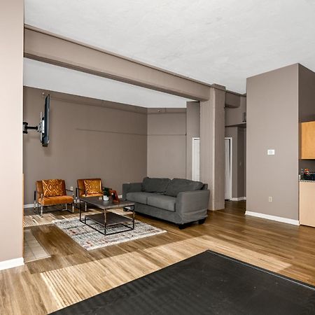 2 Bath Prkg+Gym+Sauna Perk Plaza +30 Day Cleveland Exterior foto