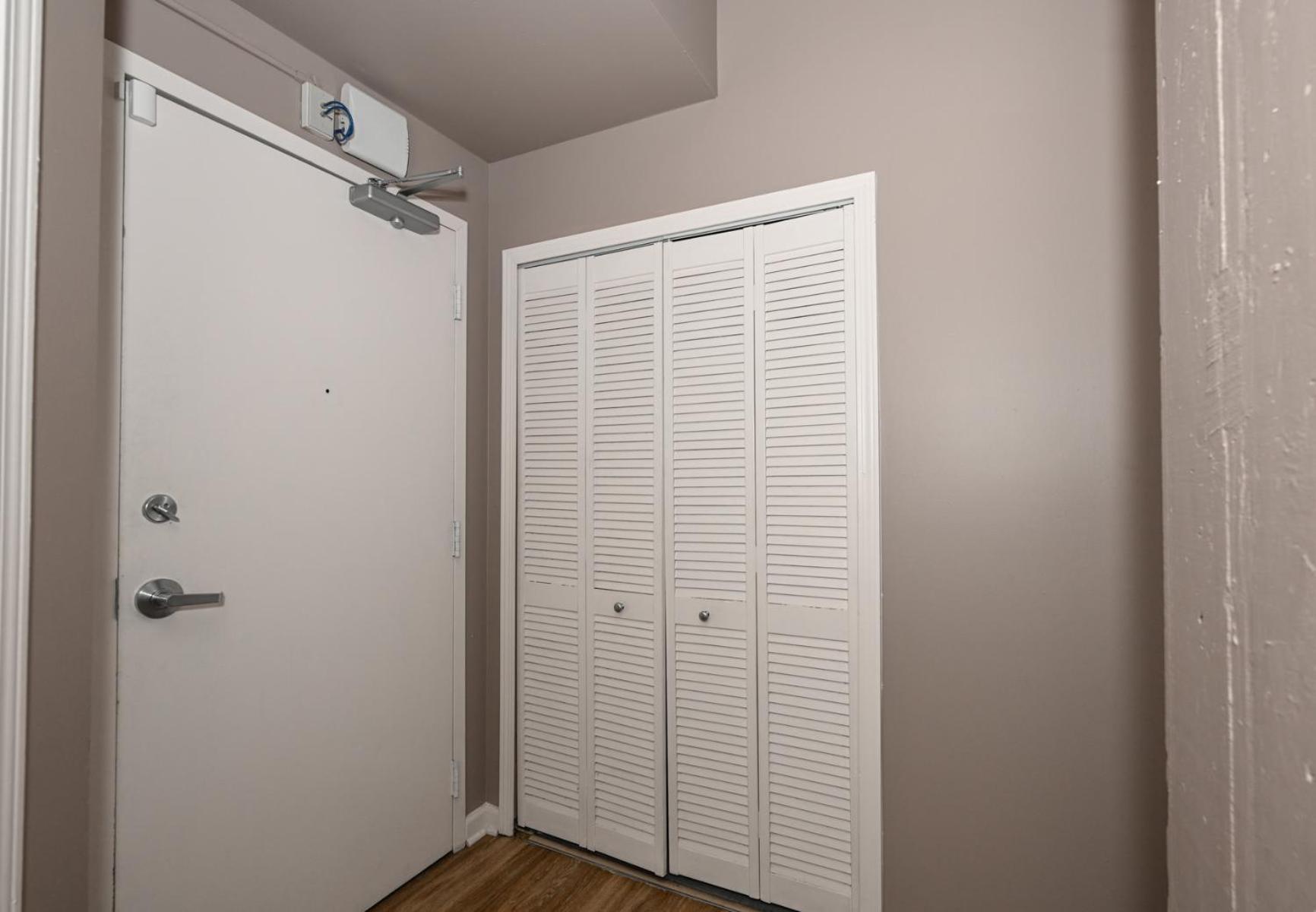 2 Bath Prkg+Gym+Sauna Perk Plaza +30 Day Cleveland Exterior foto